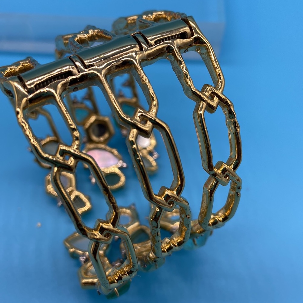 Mosaic Bypass Hinged Bracelet - Picture 5 of 6